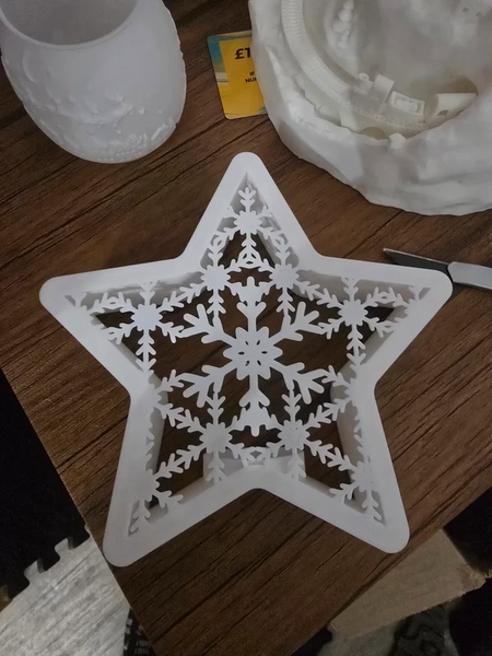 Christmas Star Tea Light Holder – Festive Glow for Cozy Nights