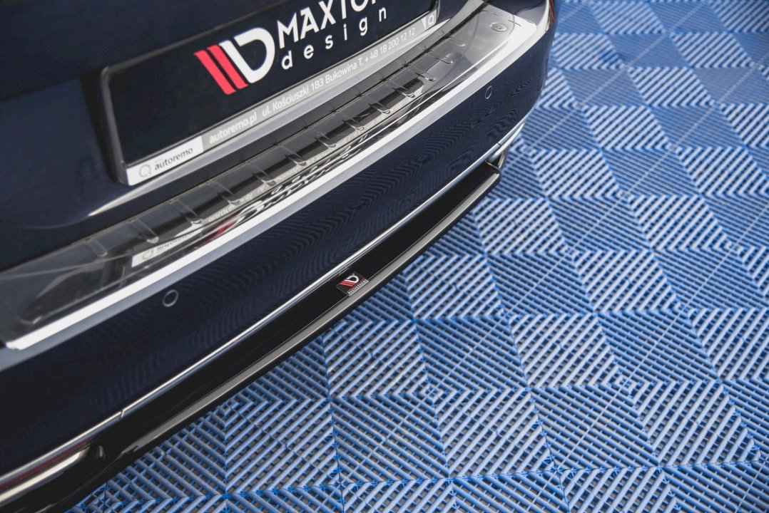 Maxton Design - CENTRAL REAR SPLITTER VW PASSAT B8 (2014-)