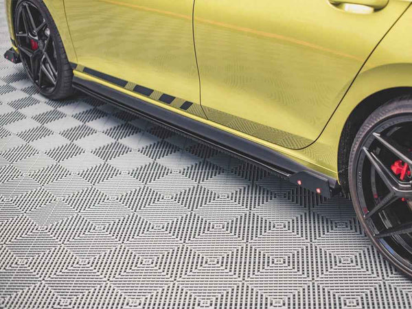 Maxton Design - SIDE SKIRTS DIFFUSERS V.2 + FLAPS VOLKSWAGEN GOLF GTI / GTE / GTI CLUBSPORT / R-LINE MK8
