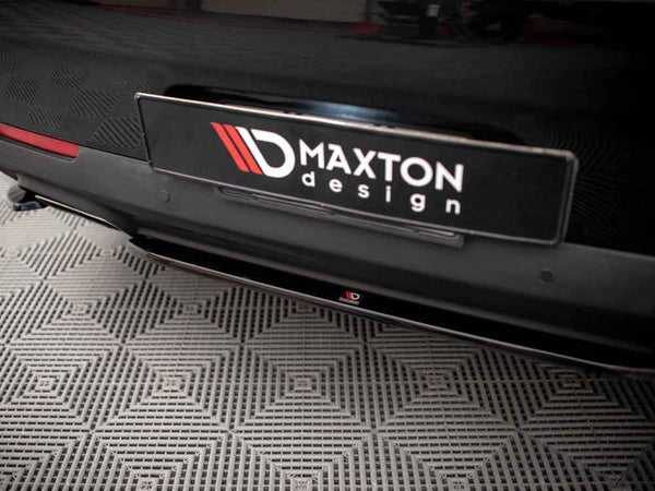 Maxton Design - CENTRAL REAR SPLITTER DODGE CHALLENGER RT MK3 FACELIFT (2014-)