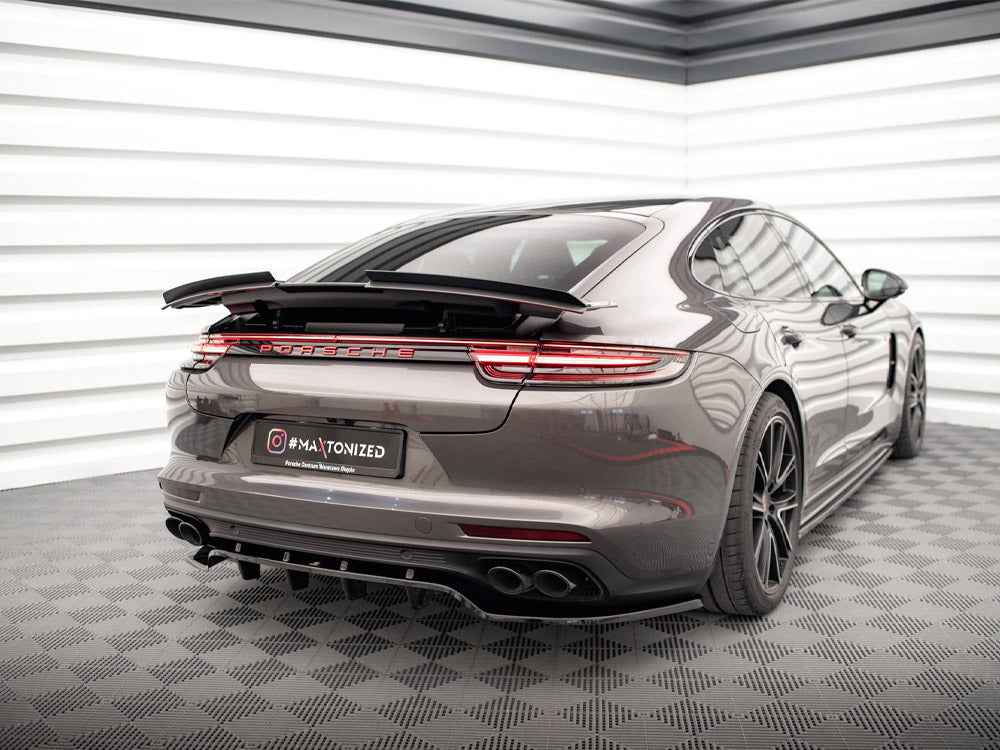 Maxton Design - CENTRAL REAR SPLITTER (VERTICAL BARS) PORSCHE PANAMERA E-HYBRID 971