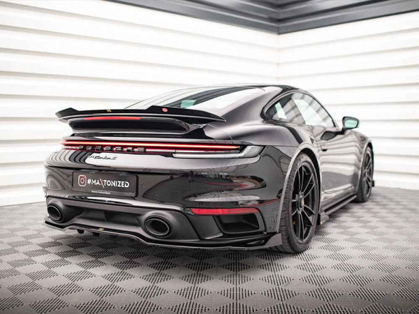 Maxton Design - CENTRAL REAR SPLITTER (VERTICAL BARS) PORSCHE 911 TURBO S 992
