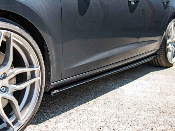 Maxton Design - SIDE SKIRTS DIFFUSERS V.2 SEAT LEON MK 3.5 CUPRA / CUPRA ESTATE