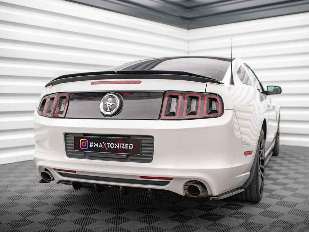 Maxton Design - REAR VALANCE FORD MUSTANG MK5 FACELIFT