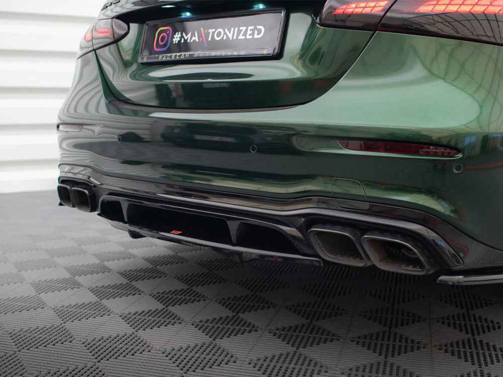 Maxton Design - Central Rear Splitter (Vertical Bars) Mercedes-AMG E63 W213 Facelift