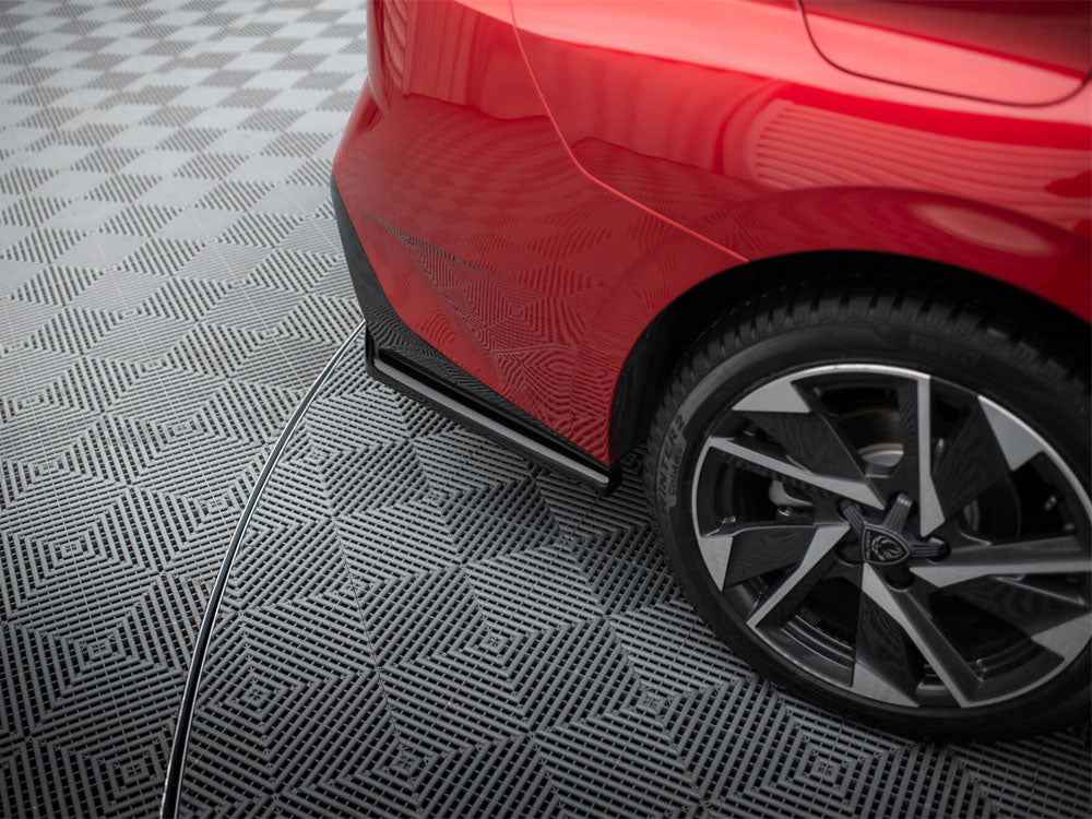 Maxton Design - Central Rear Splitter Peugeot 308 Mk3