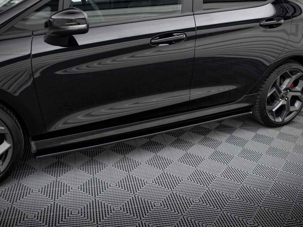 Maxton Design - Side Skirts Diffusers V.1 Ford Fiesta Mk8 ST / ST-Line