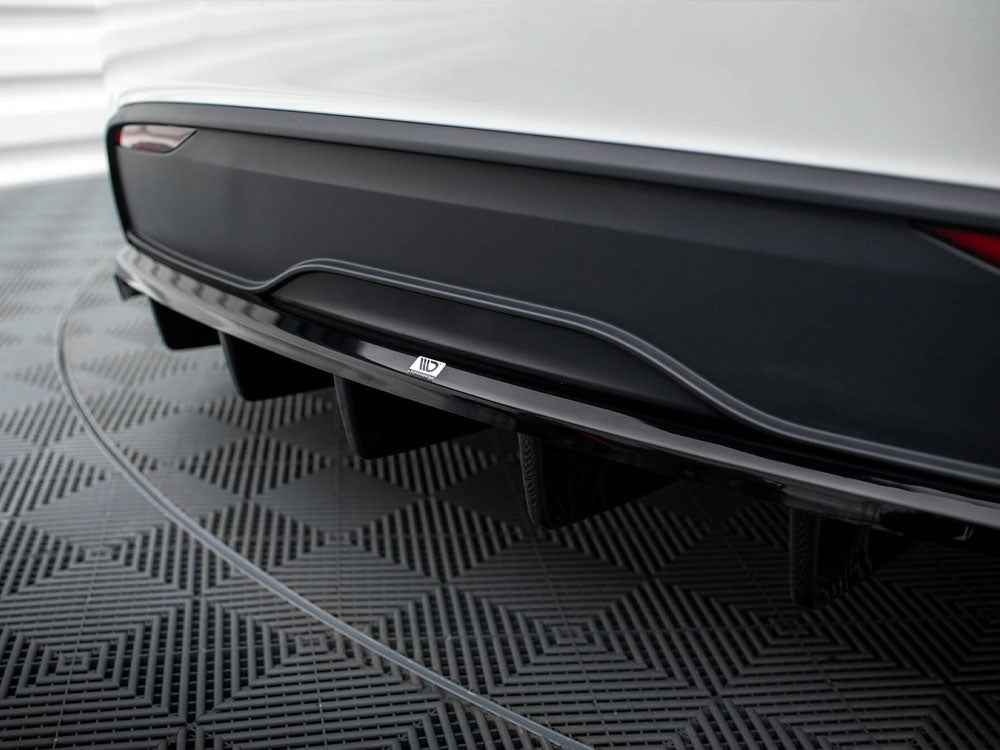 Maxton Design - CENTRAL REAR SPLITTER (VERTICAL BARS) TESLA MODEL X MK1 FACELIFT