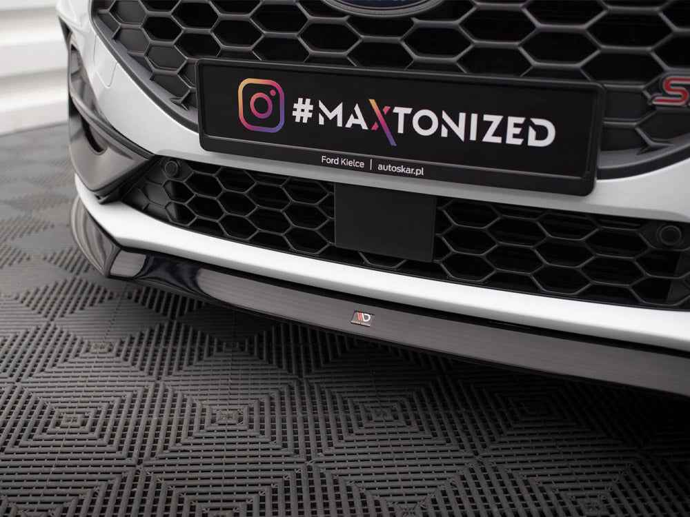 Maxton Design - Front Splitter V.8 Ford Focus ST / ST-Line Mk4 Facelift
