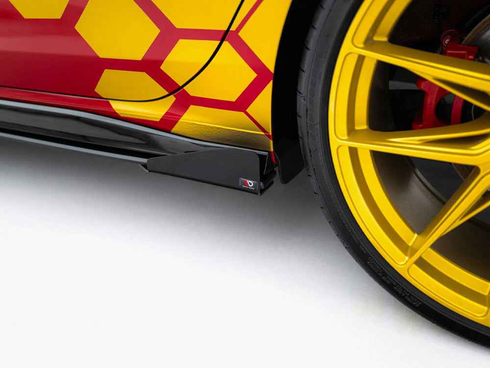 Maxton Design - Street PRO Side Skirts Diffusers + Flaps Volkswagen Golf GTI Clubsport Mk8 Facelift