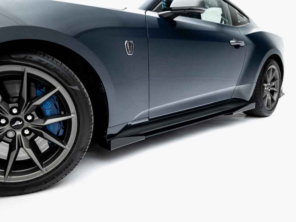 Maxton Design - Street PRO Side Skirts Diffusers + Flaps Ford Mustang Dark Horse Mk7