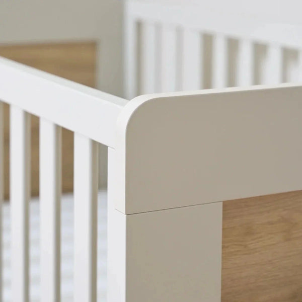 Tutti Bambini Alba Mini Cot Bed - White Sand / Distressed Oak