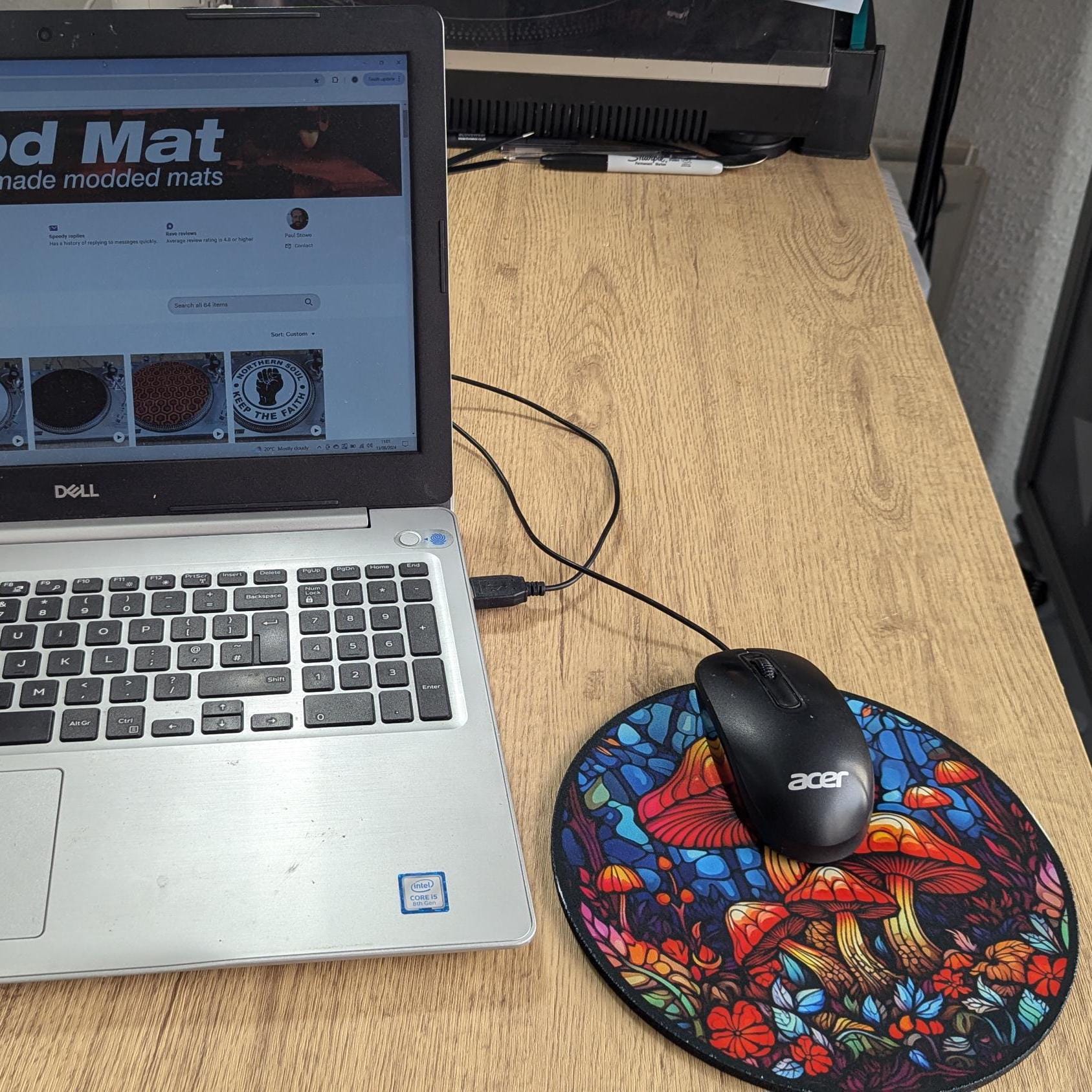 magic mushrooms | stained glass effect round or circular Computer Mat - Desktop mousepad - mushroom gift