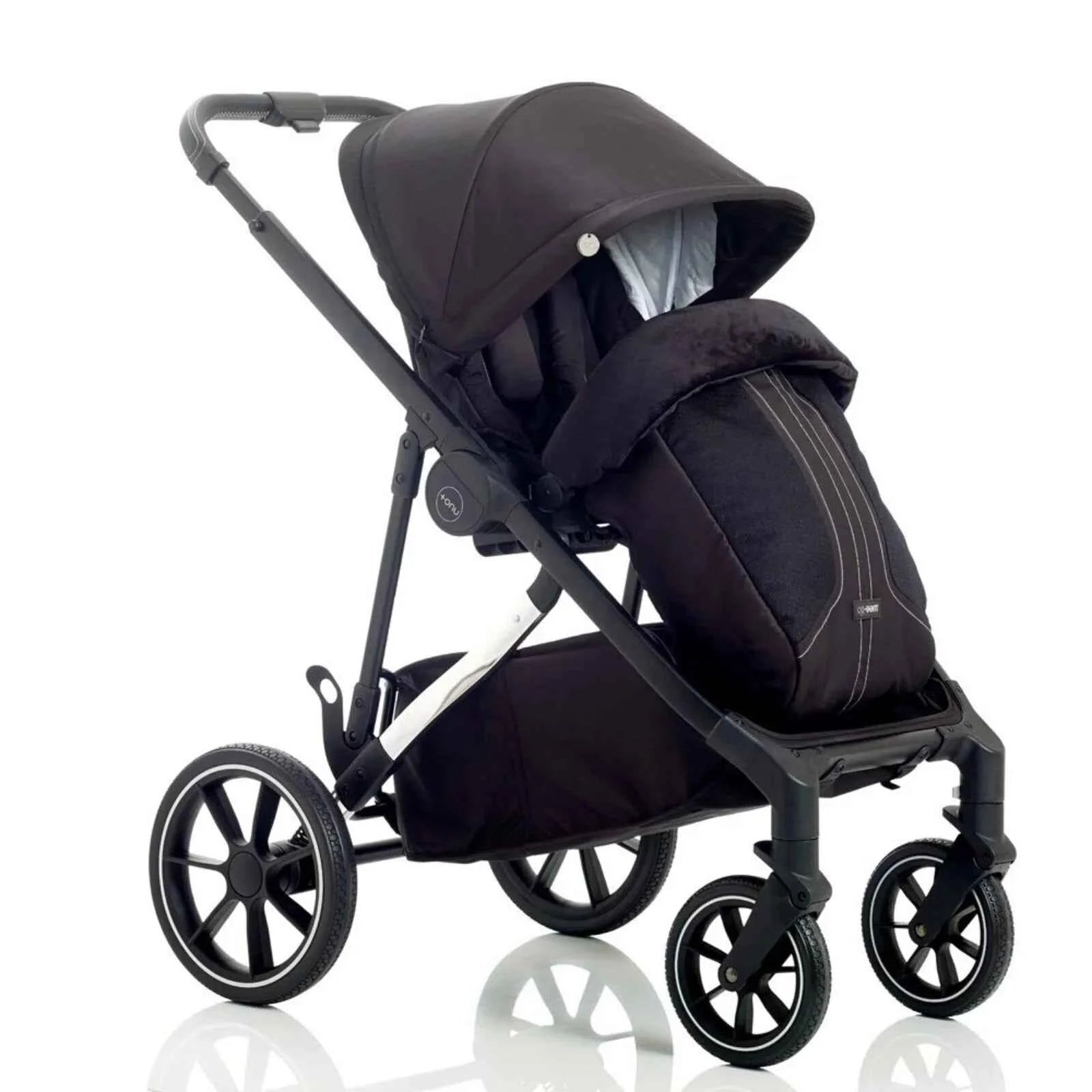 Mee-Go UNO Plus 3-in-1 with ISOFIX Base Travel System - Black/Chrome