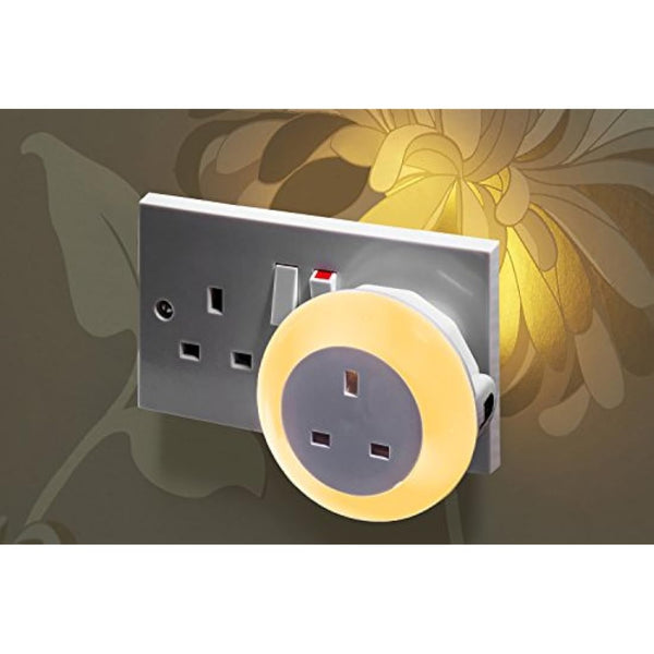 Auraglow Automatic Plug in Multi Colour Plug Through LED Nursery Night Light with Dusk Till Dawn Daylight Sensor
