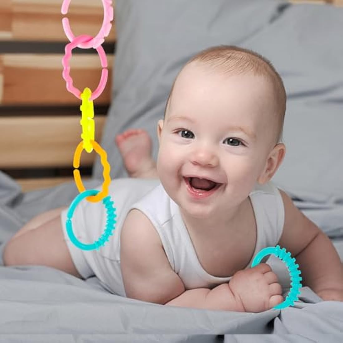 YeahiBaby 24pcs Baby Teether Ring Link Rings Toys Infant Links Rattle Strollers Crib Travel Toys