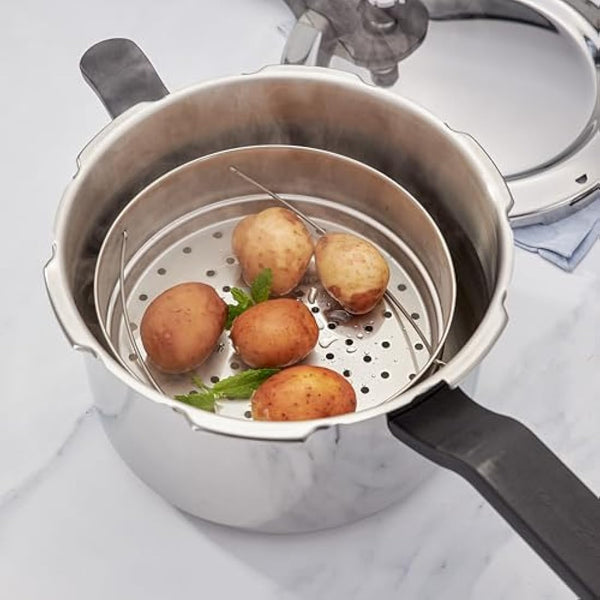 Judge Stainless Steel Pressure Cooker 5L, (25cm) With Steamer Basket, Great Healthier and Quicker Cookware, Suitable for All Hob Types