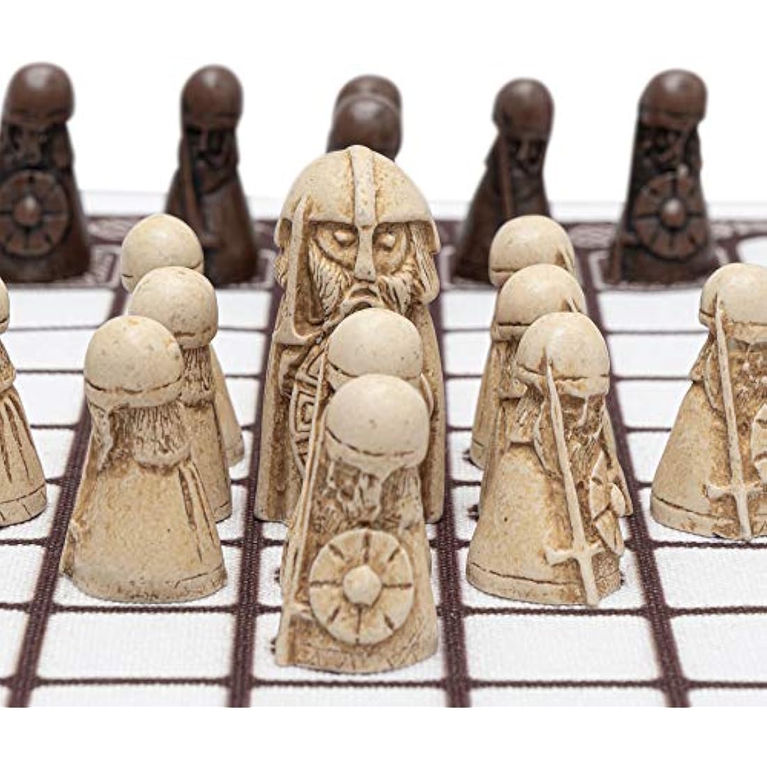 Hnefatafl - The Viking Game by the Regency Chess Company - Includes linen cloth playing board with resin Viking playing pieces