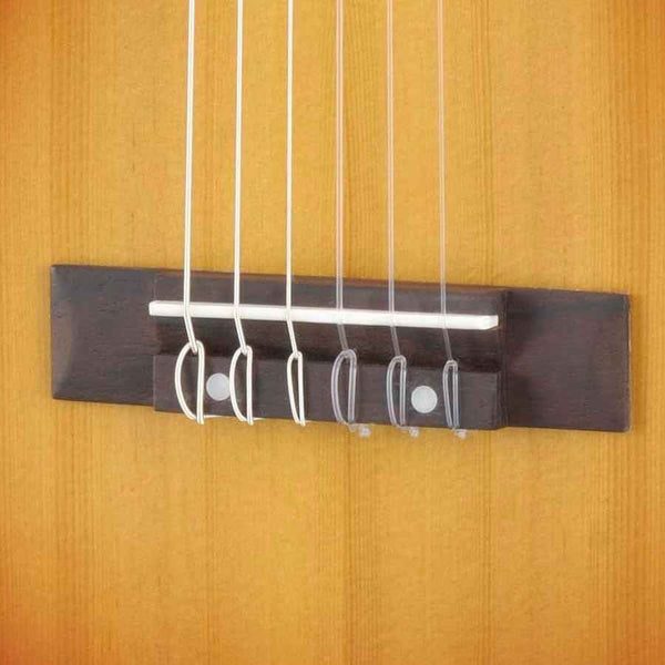 Yamaha Acoustic Guitalele, GL1 – A Hybrid Between Guitar and Ukulele (70 cm) with 6 Strings (3 Nylon/3 Metal Wound, Commonly Known as a Nylon String Set) and Fitted Yamaha Gigbag – Black