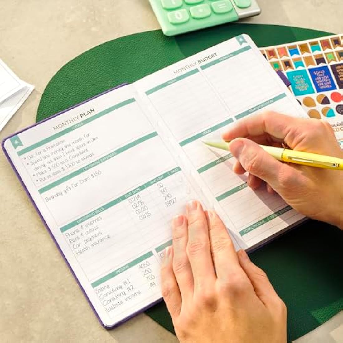 Clever Fox Budget Book 2.0 – Financial Planner & Expense Tracker Notebook. Monthly Budgeting Money Organizer. Compact, 13.5x19cm (Purple)