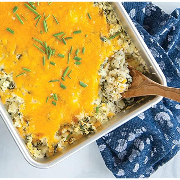 Nordic Ware Naturals 9" x 13" Rectangular Cake Pan, Natural Aluminium Baking Tin with Superior Heat Conductivity, Premium Bakeware Made in the USA, Silver