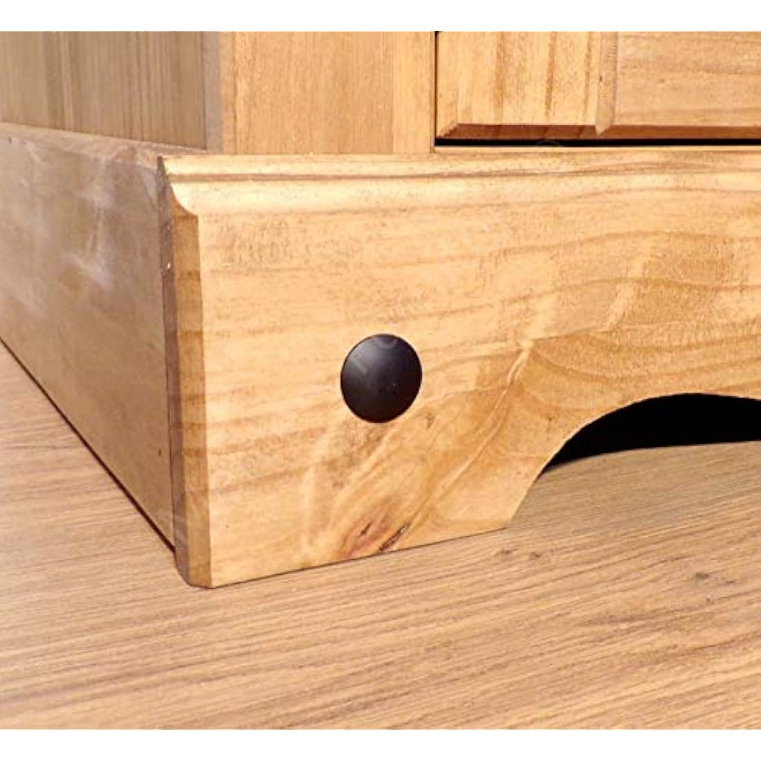 Mercers Furniture Corona 5 Drawer Narrow Chest