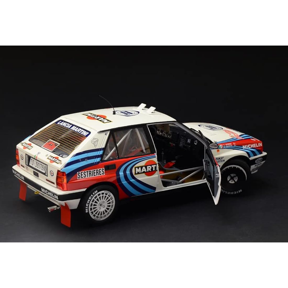 Italeri 1:12 - Lancia Delta HF Integrale