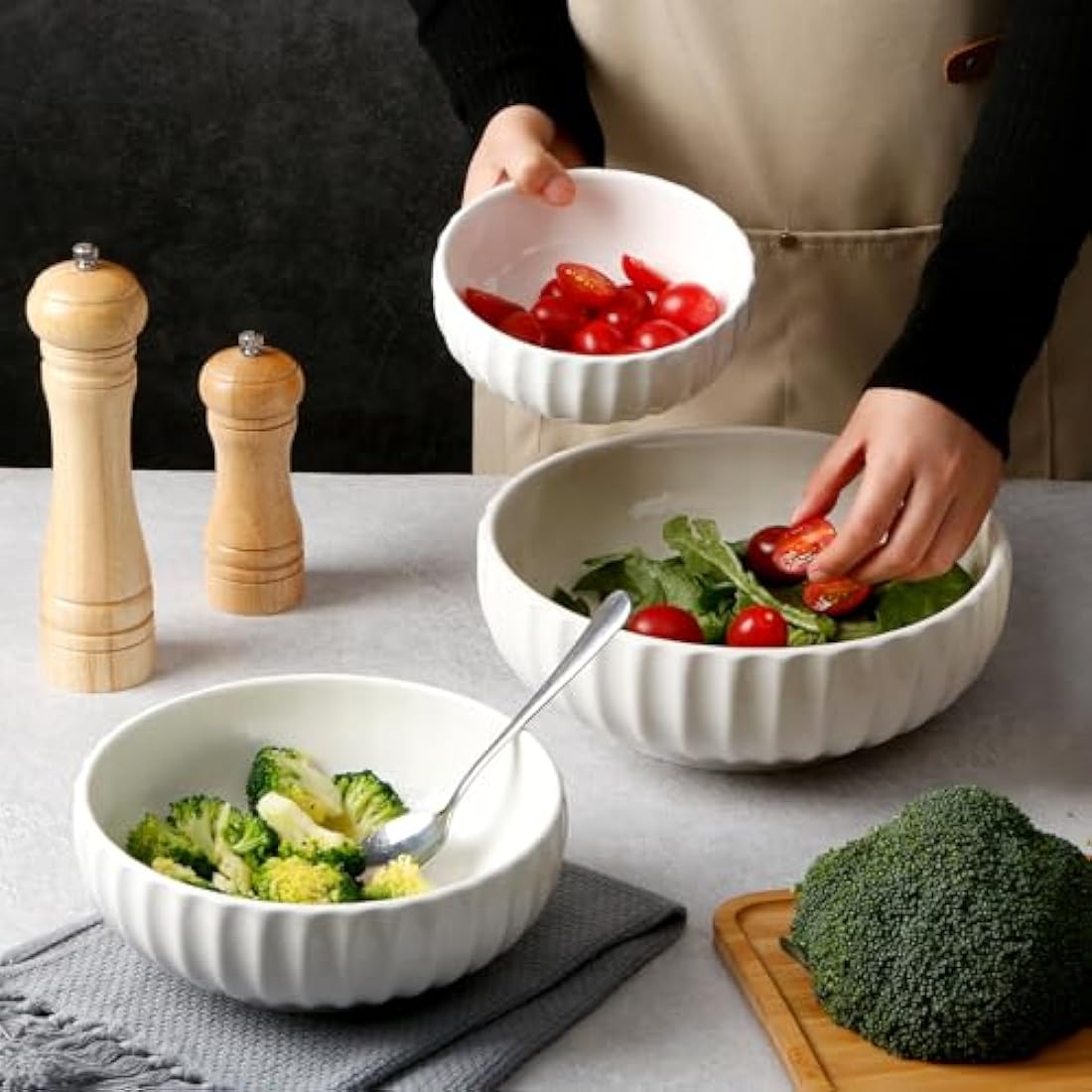 NUTRIUPS Large Serving Bowls, 2.5+1.5+0.7L, Set of 3 Nesting Bowls, 25+20+15cm Bowl for Salad Fruit Pasta