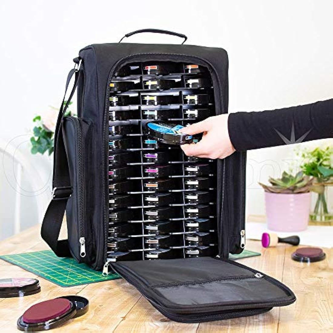 Spectrum Noir Marker Pen/Ink Pad Storage - Universal Carry-Bag, Black, 480 x 320 x 170