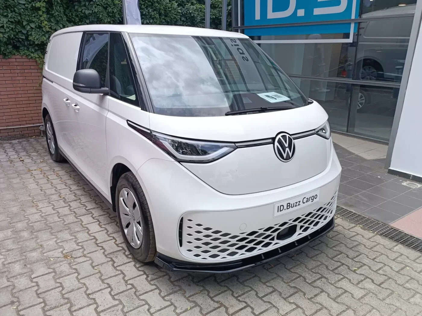 Motordrome Front Bumper Lower Splitter VW ID. Buzz Gloss Black