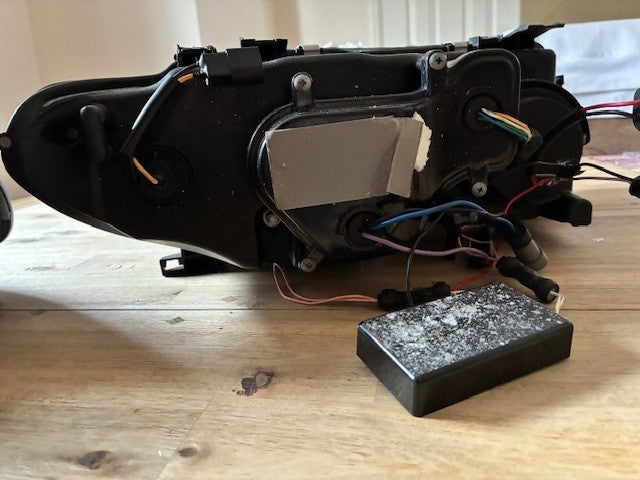 UK STOCK LT LED DRL XENON Headlights BMW 3-Series E46 Coupe Cabrio 03-07 black CUSTOMER RETURN