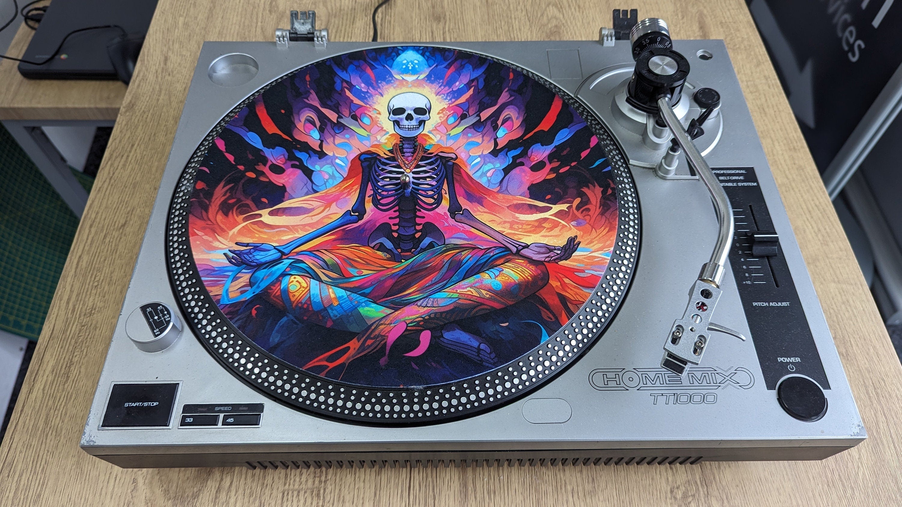 Tantric Skeleton Slipmat – 7"/12" Vinyl Turntable Mat