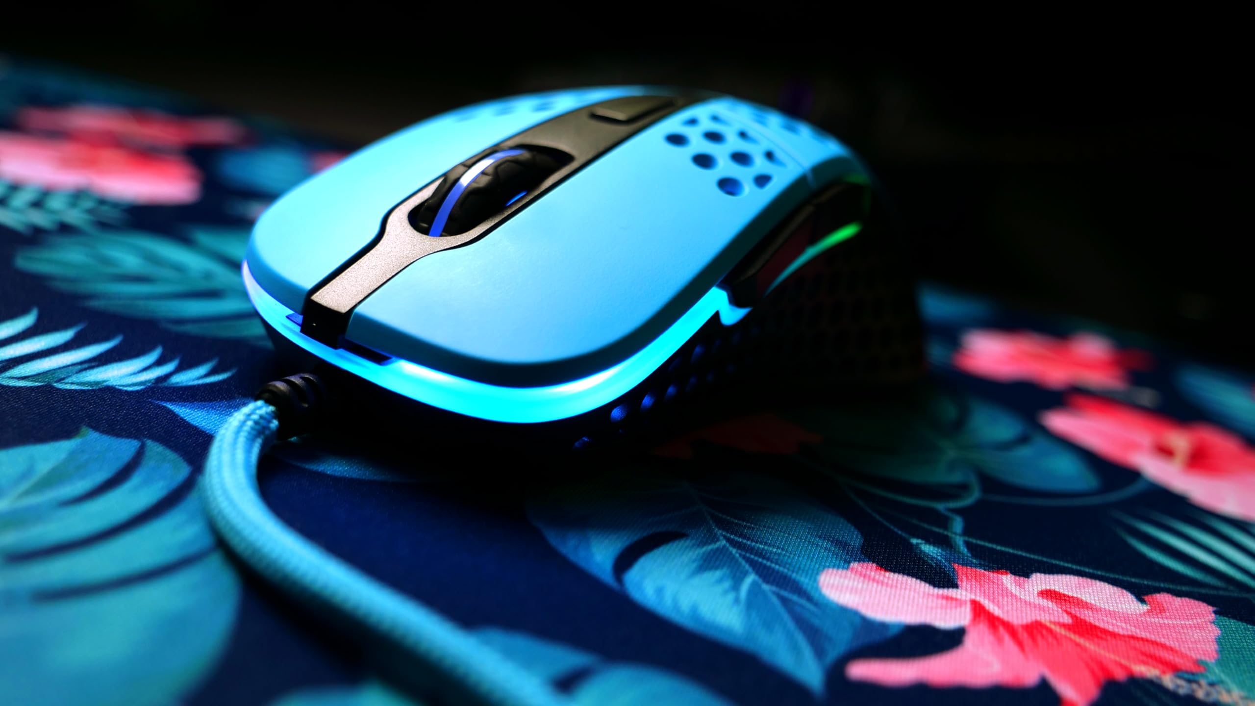 Xtrfy M4 RGB, Ultra-Light Wired Gaming Mouse, Ergonomic Design for Right-Handers, Pixart 3389 Sensor, Adjustable RGB Lighting, Pink Edition