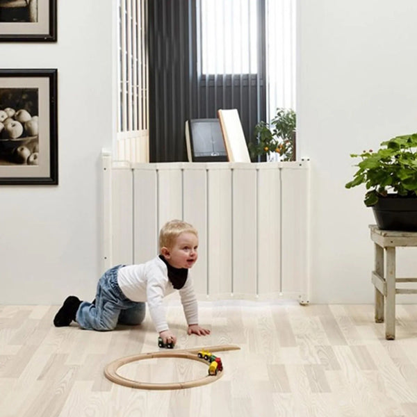 BabyDan Supreme Alma Autofoldable Safety Guard