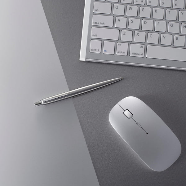 Parker Jotter Ballpoint Pen | Stainless Steel with Chrome Trim | Medium Point | Handwriting Pens & Stationery Supplies | Blue Ink | Gift Box