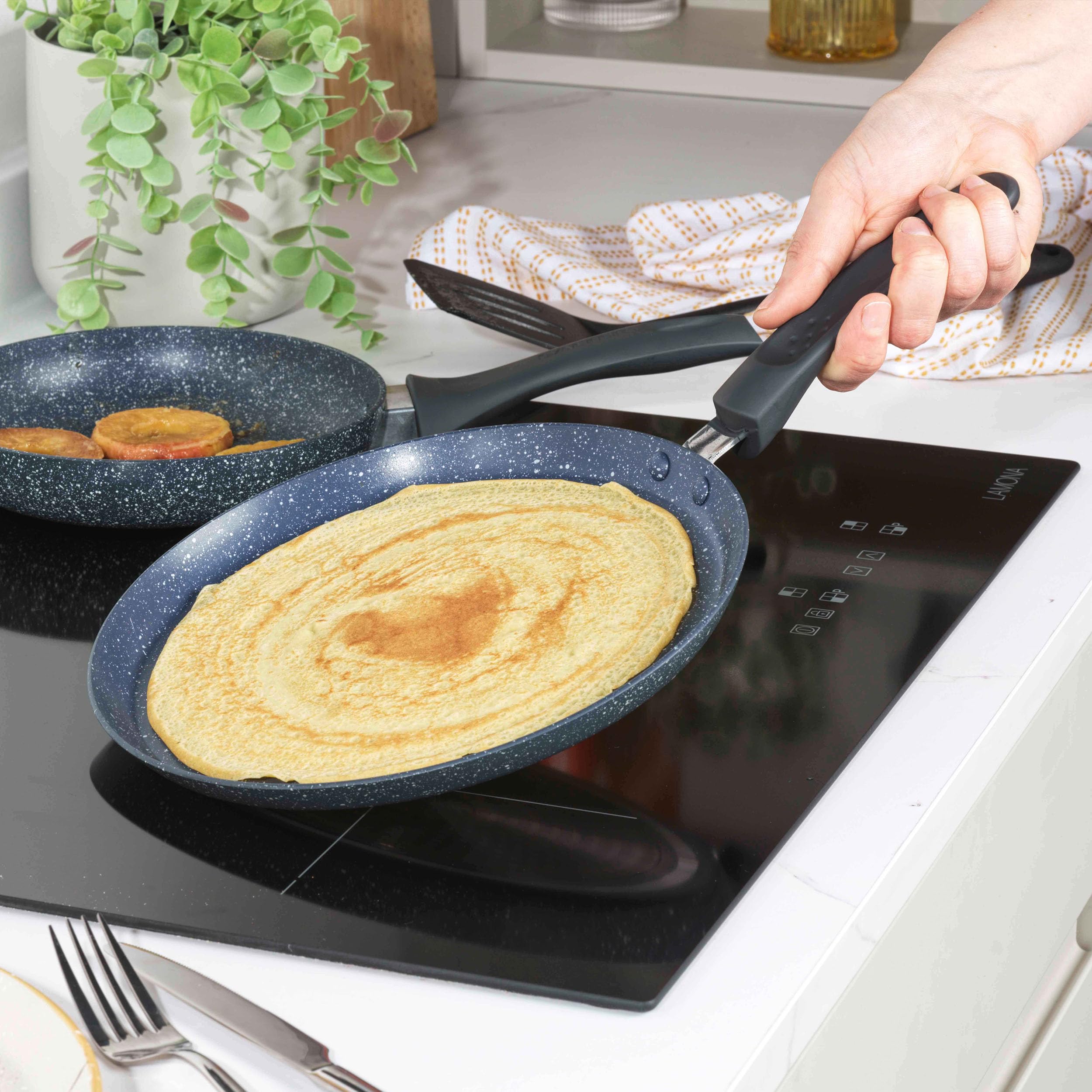 Russell Hobbs 25cm Pancake Pan - Nightfall Stone, Xylan Non-Stick, Flat Crepe Frying Pan, PFOA-Free, Soft Touch Stay Cool Handle, Induction Hob