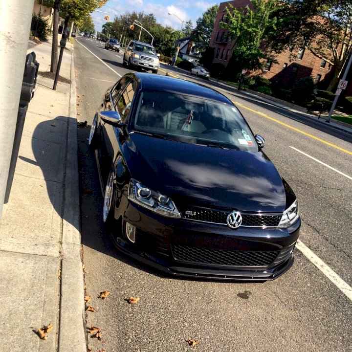 Maxton Design - FRONT SPLITTER VW JETTA MK6 GLI PRE-FACELIFT (2011-2014)