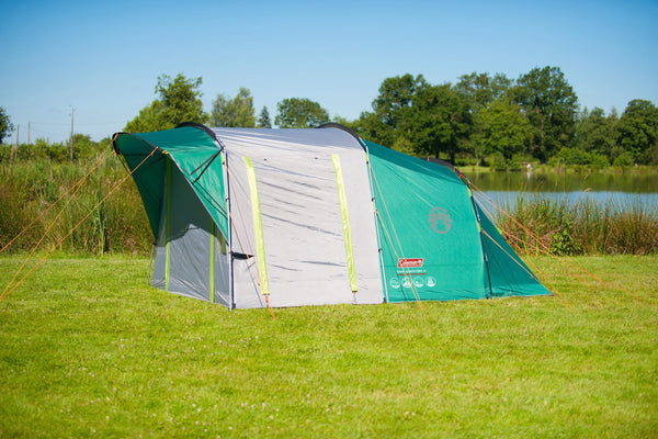 Coleman Oak Canyon 4 BlackOut Tent | 4 Man Family Tunnel Tent with 2 Special Darkened Bedrooms and Living area | 4 Person Camping Tent | 4500mm Waterproof | Sewn-in Groundsheet