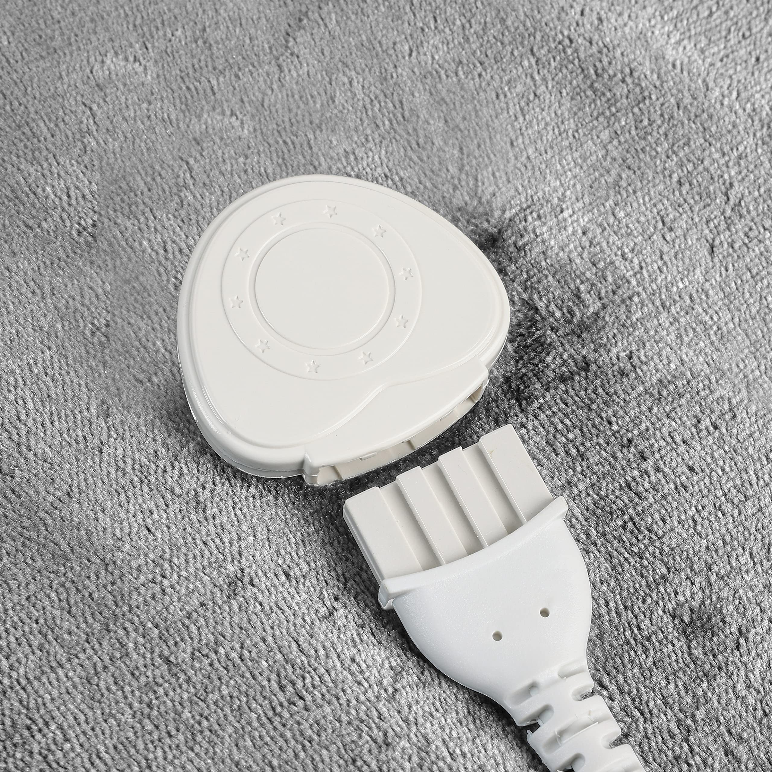 Electric Heated Throw Blanket 10 Heat Settings Washable 220gsm Fleece with Digital Remote Timer - 160cm x 130cm (Silver Grey)