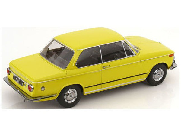 BMW 1602 (1 Series) 1971 yellow - 1:18 Scale Model Car