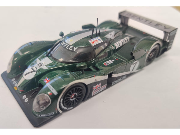 Bentley Speed 8 #7 Capello Kristensen Smith Winner Le Mans 24H 2003 1:43 Scale Diecast Model Car