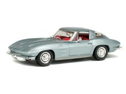 Chevrolet Corvette Stingray 1963 1:43 Scale Solido Diecast Model