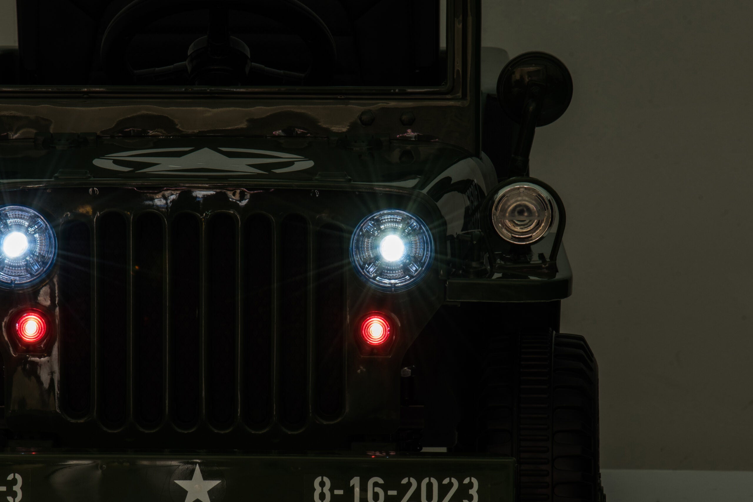 Willys Jeep 12V Kids Ride-On Car with 4 Motors