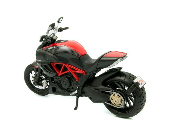 Ducati Diavel Carbon red/black - 1:12 Scale Motorbike Model