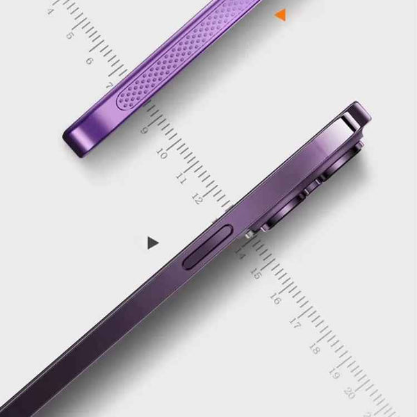 For iPhone 15 Pro Max Fine Mesh Cooling Phone Case(Gold)