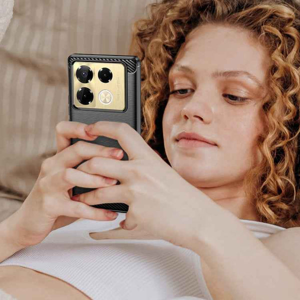 For Infinix Note 40 Pro 4G Brushed Texture Carbon Fiber TPU Phone Case(Black)