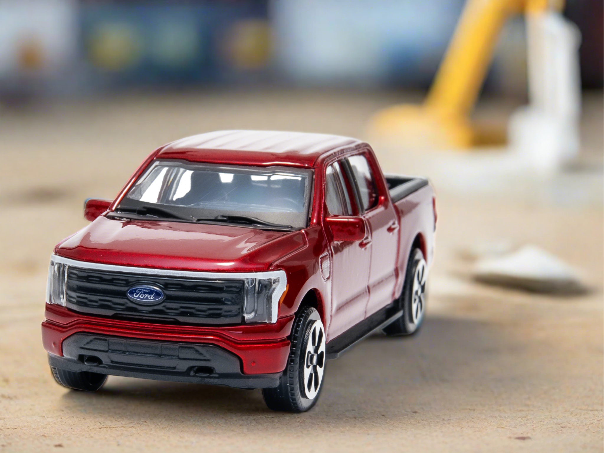 Ford F-150 Lightning 2022 red - 1:43 Scale Toy Pickup