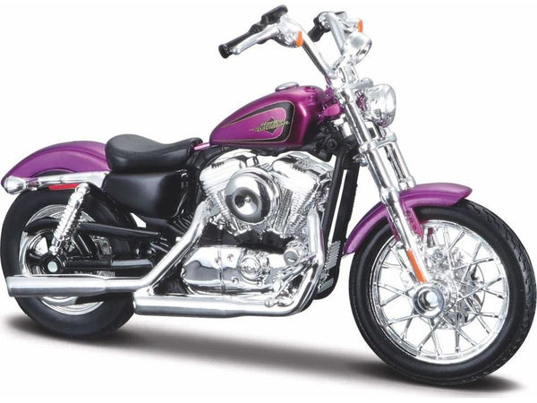 Harley-Davidson XL1200V Seventy-Two 2013 Purple 1:18 Scale Maisto Diecast Model