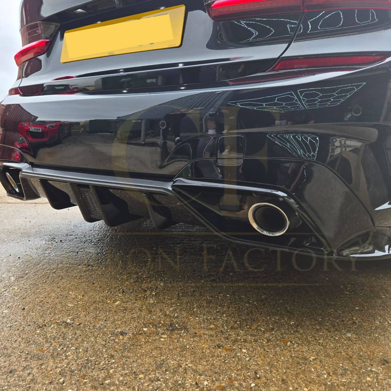 LED Style Gloss Black Rear Diffuser Quad Exhaust for BMW 3 Series G20 G21 Pre-LCI 19-22