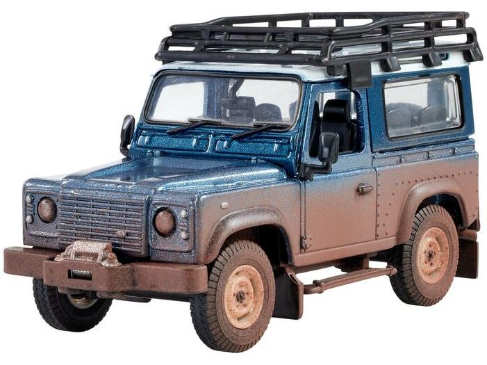 Land Rover Defender Muddy 1:32 Scale Britains